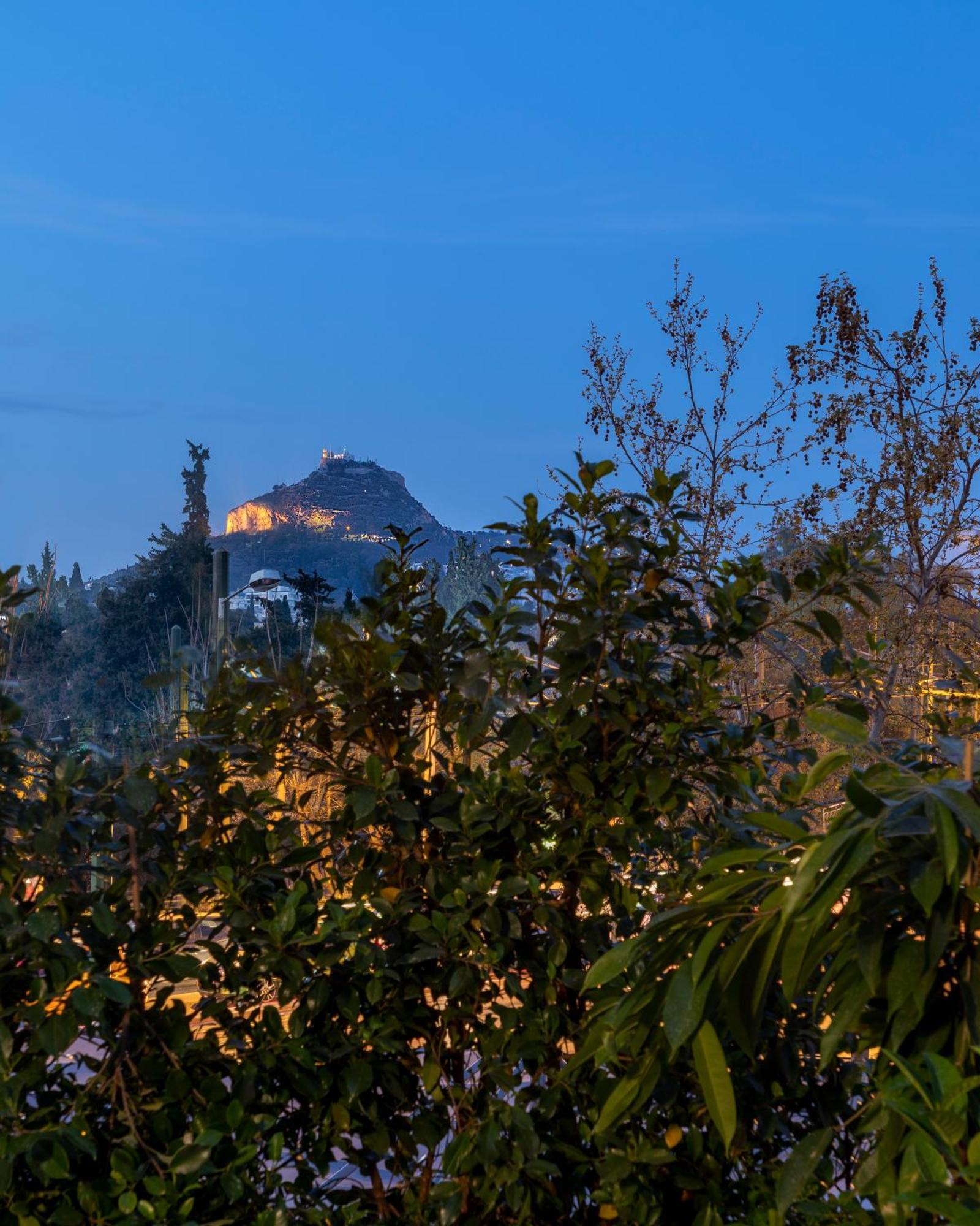 Aparthotel The Newel Acropolis Athen Zimmer foto